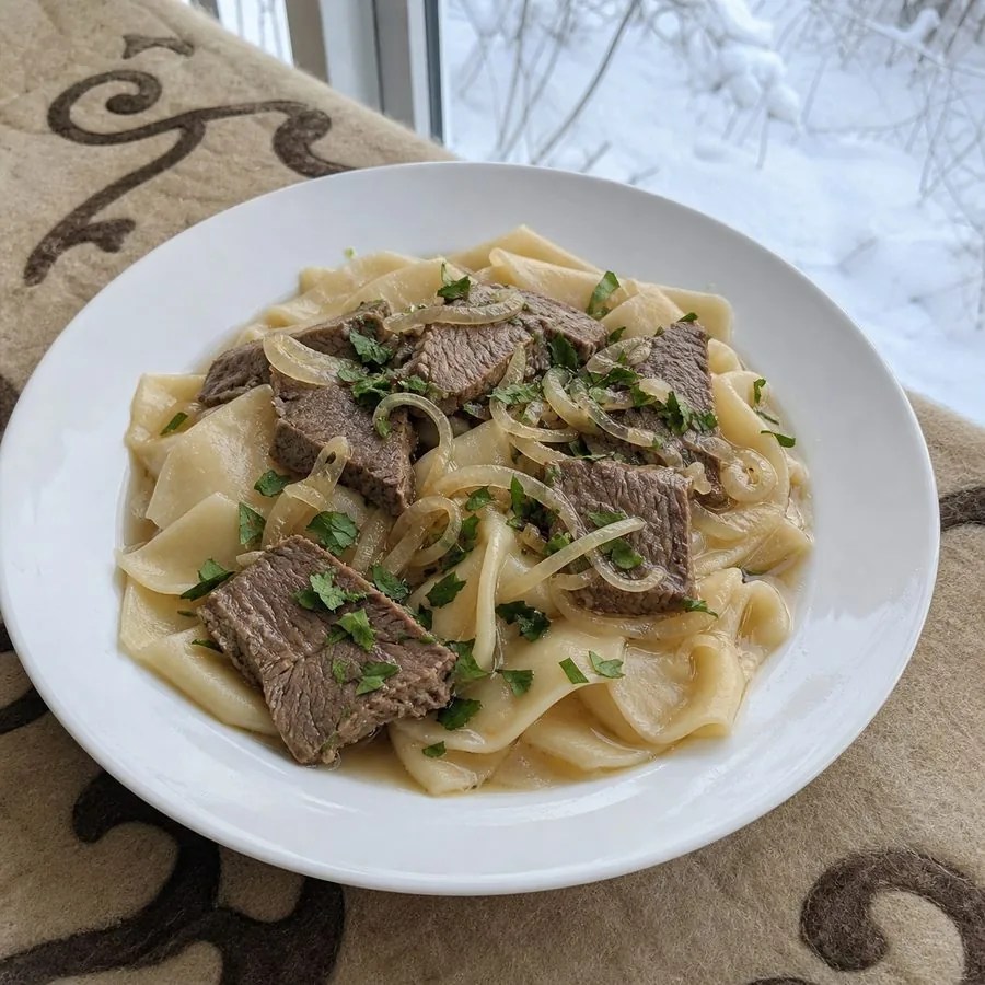 Kazakh Beef and Onion Noodles, finished dish