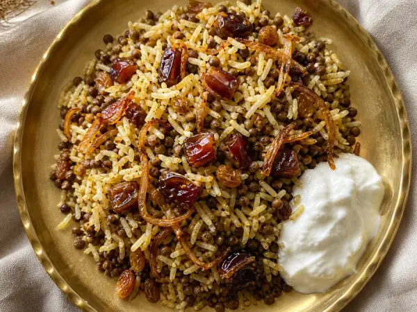 Persian Adas Polo Lentils with dates raisins and caramelized onions