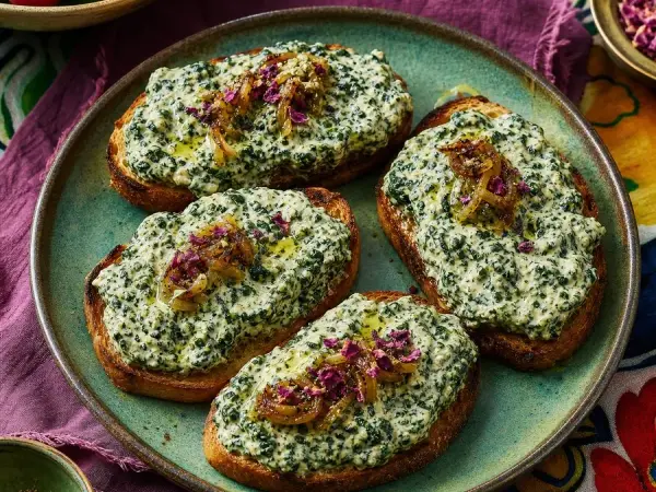 Persian Borani Esfenaj Spinach Yogurt Toasts, finished dish