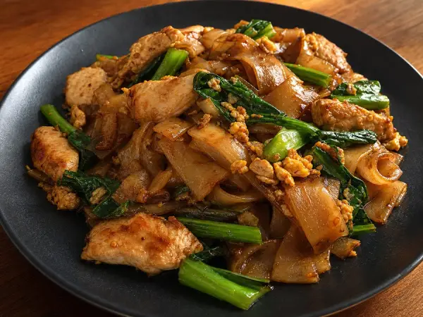 Thai Pad See Ew with Chicken, finished dish