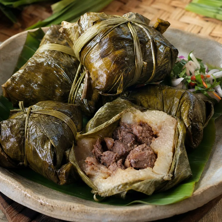 Vanuatuan Tuluk Beef Yam Parcels, plated as a finished dinner